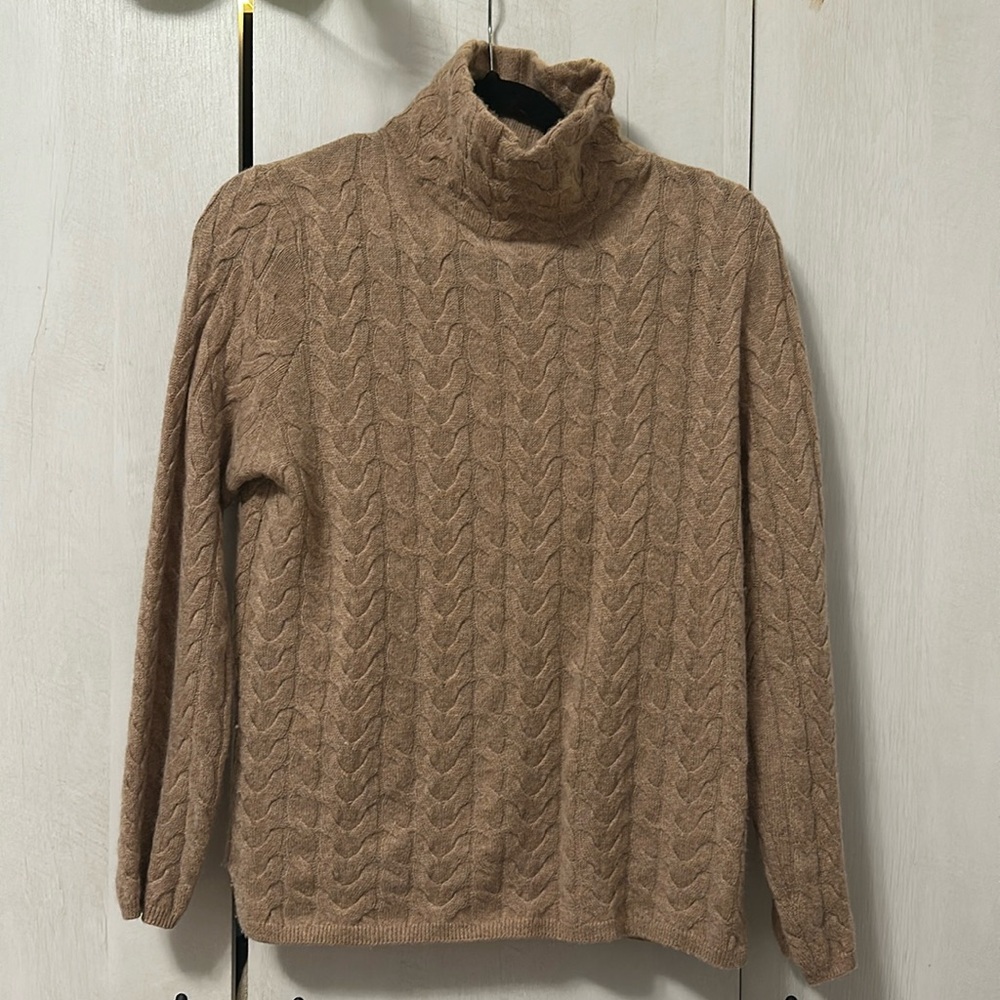 Garnet hill cashmere sweater